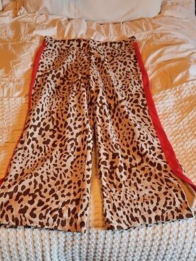 Grayson Threads Brown Leopard Print Top with Red Accent 1x